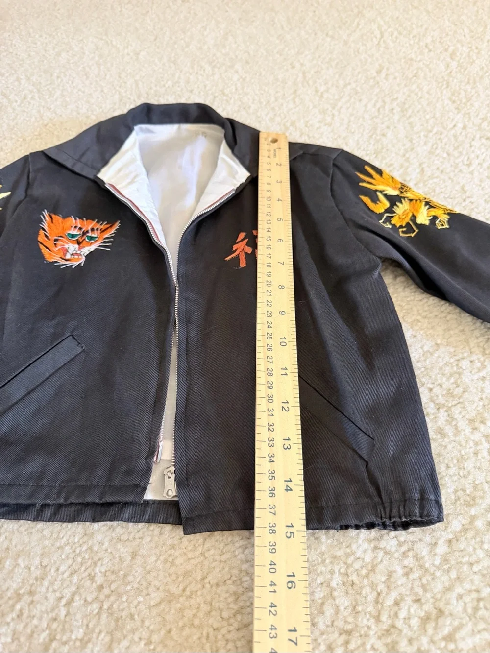 Rare vintage 1967 CAM RANH BAY Vietnam child’s handmade embroidered jacket